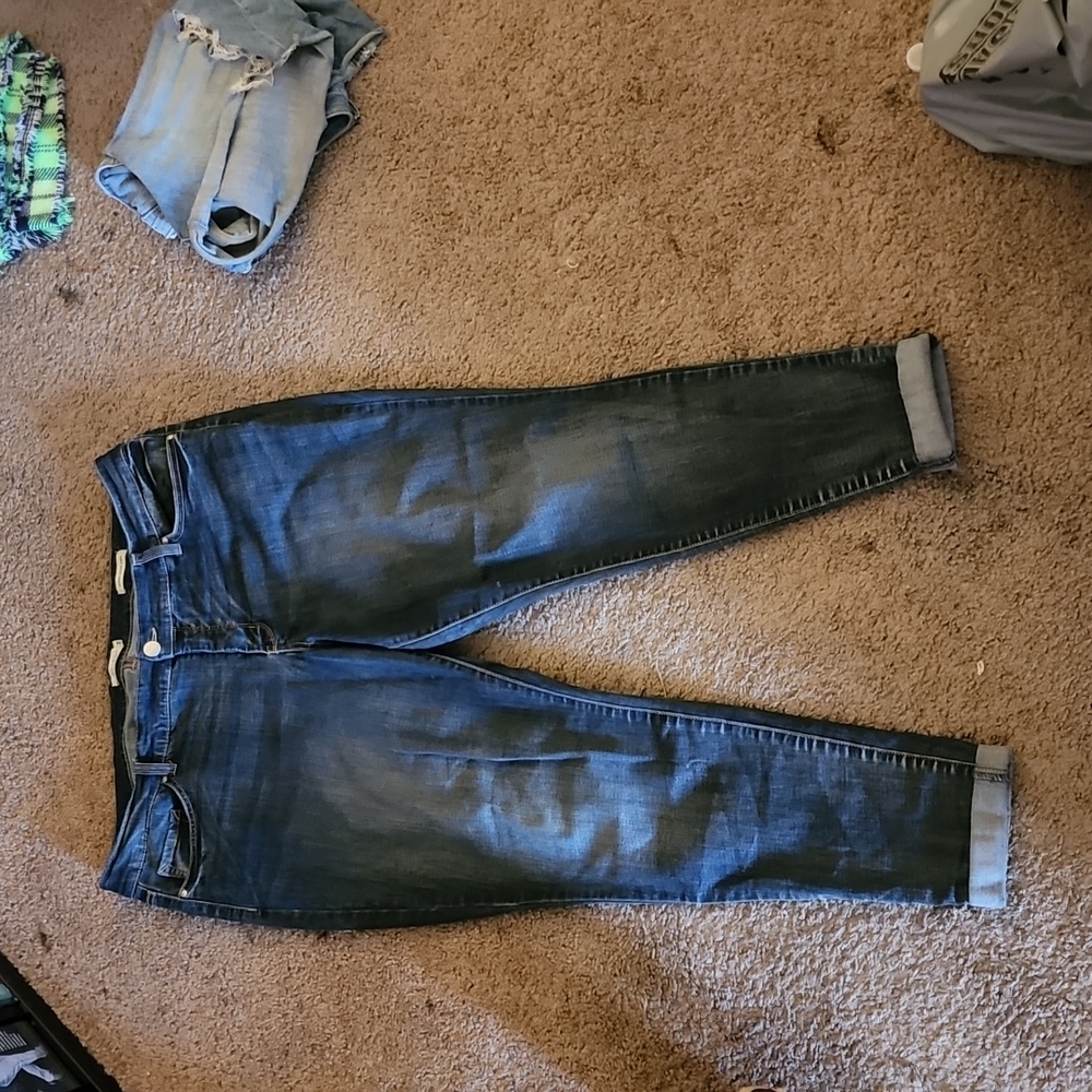 Plus Size Rolled Ankle Skinny Jeans